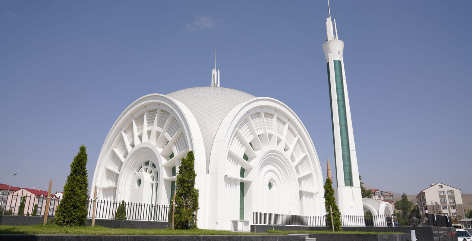 İbrahim Halil Kaya Mosque and Cultural Center Opened Its Doors